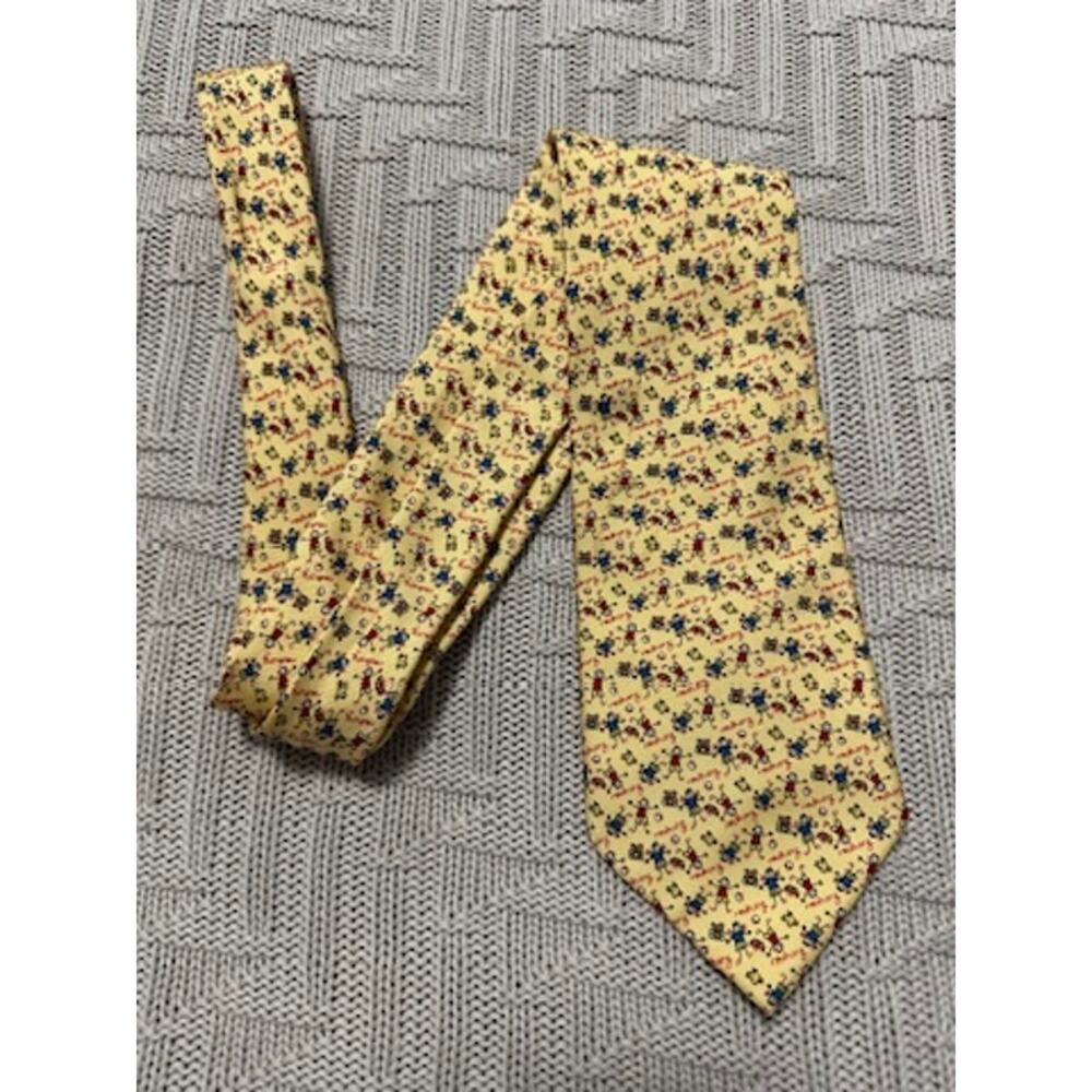 Vineyard Vines Ronald McDonald House silk tie
